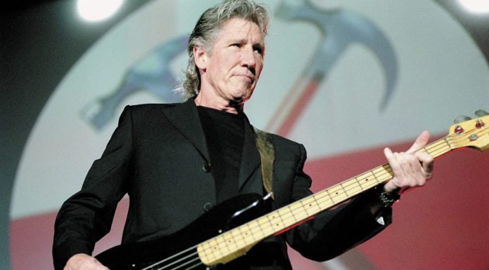 Video: Roger Waters envía mensaje a Evo Morales: “Espero que tu exilio sea corto, tu gente te necesita”