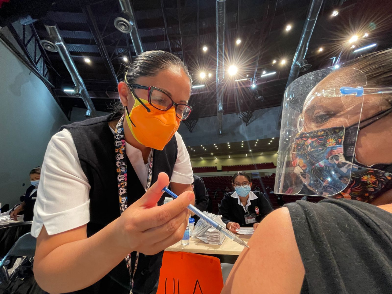 RETRASO EN LLEGADA DE LOTES DE VACUNAS A MÈXICO GENERÓ LA REPROGRAMACIÓN DE INOCULACIÓN A TRABAJADORES DE LA EDUCACIÓN