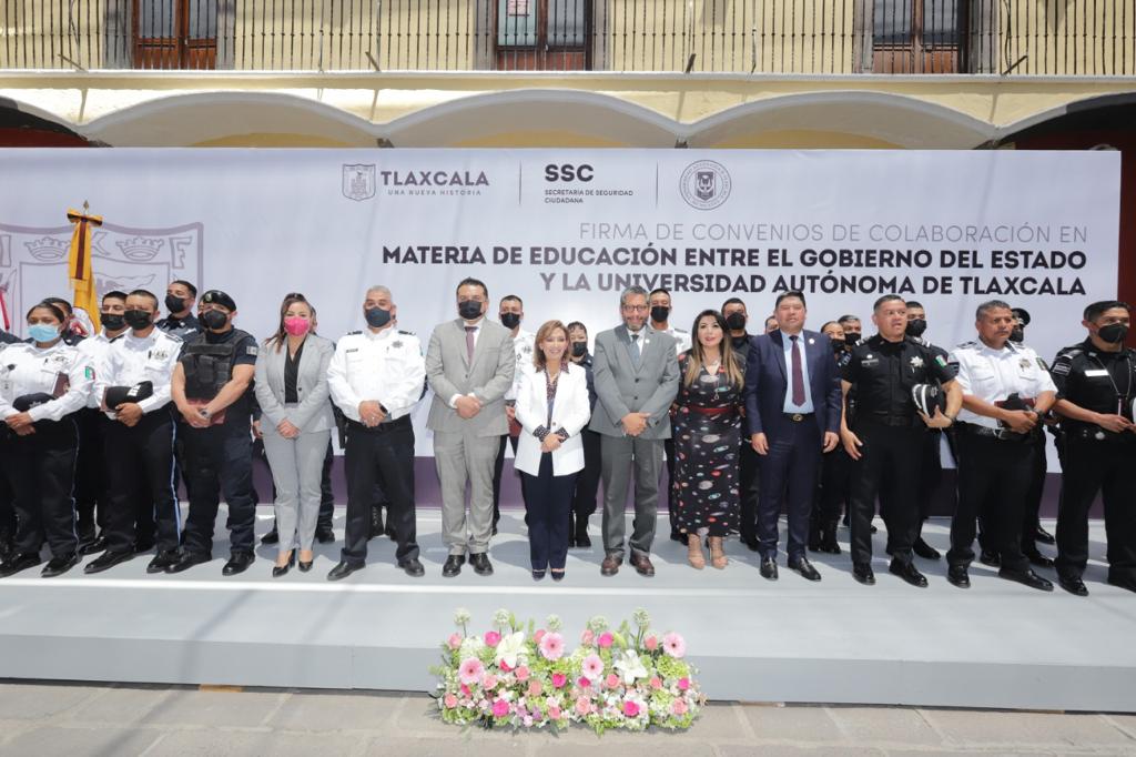 GOBIERNO DEL ESTADO Y LA UATX FIRMAN CONVENIOS DE COLABORACIÓN EN MATERIA EDUCATIVA
