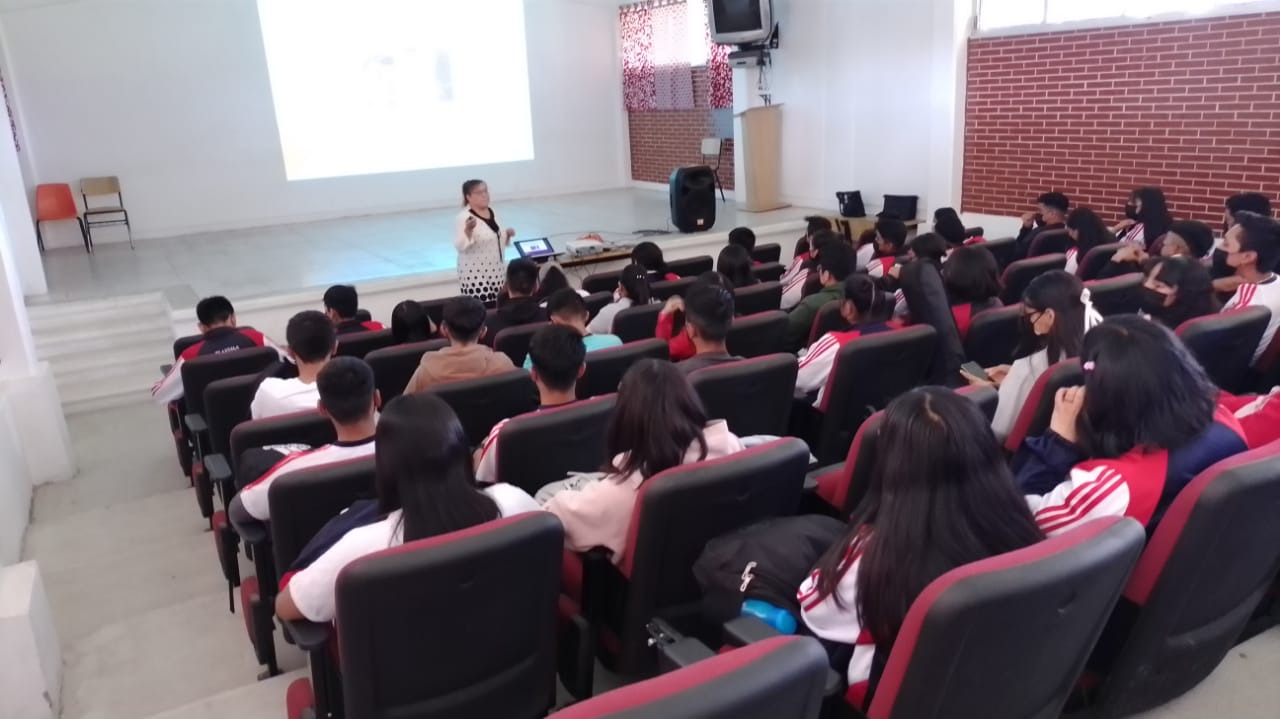 CAPACITA INSTITUTO ESTATAL DE LA MUJER EN PREVENCIÓN DE LA VIOLENCIA