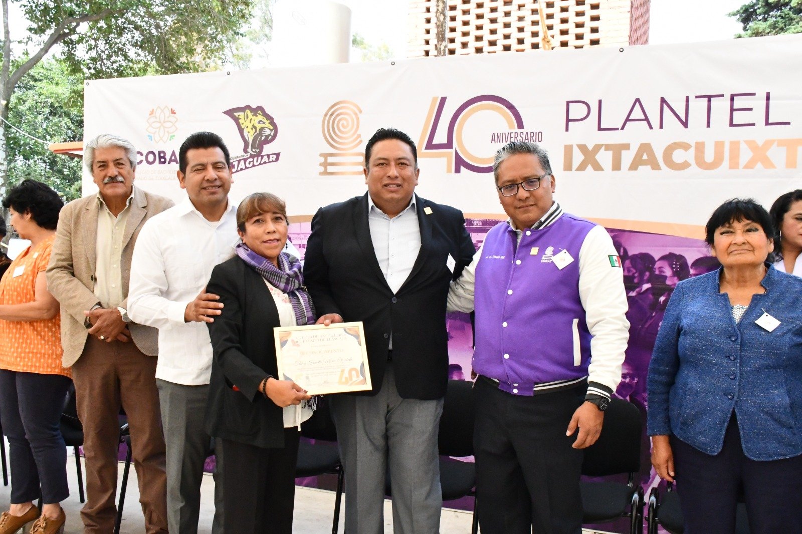 CELEBRA COBAT 40 ANIVERSARIO DEL PLANTEL 08 IXTACUIXTLA