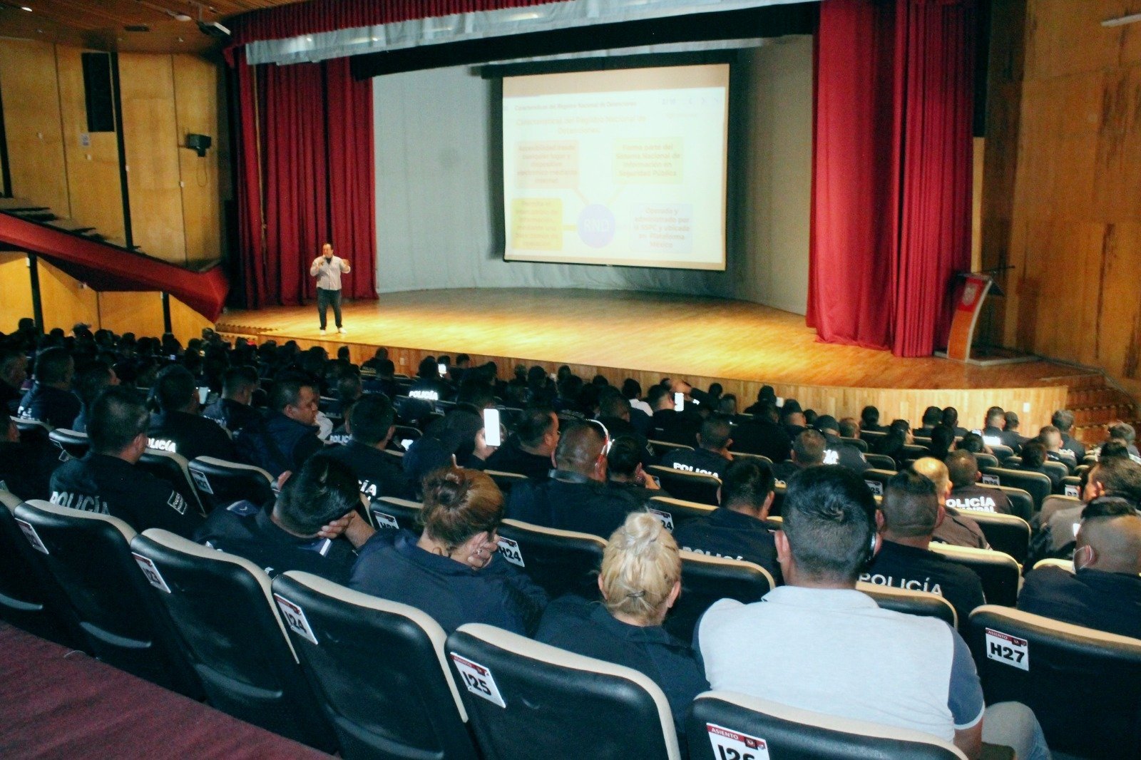 FORTALECE CESESP CONOCIMIENTOS DE POLICÍAS Y JUECES CÍVICOS DE LOS 60 MUNICIPIOS