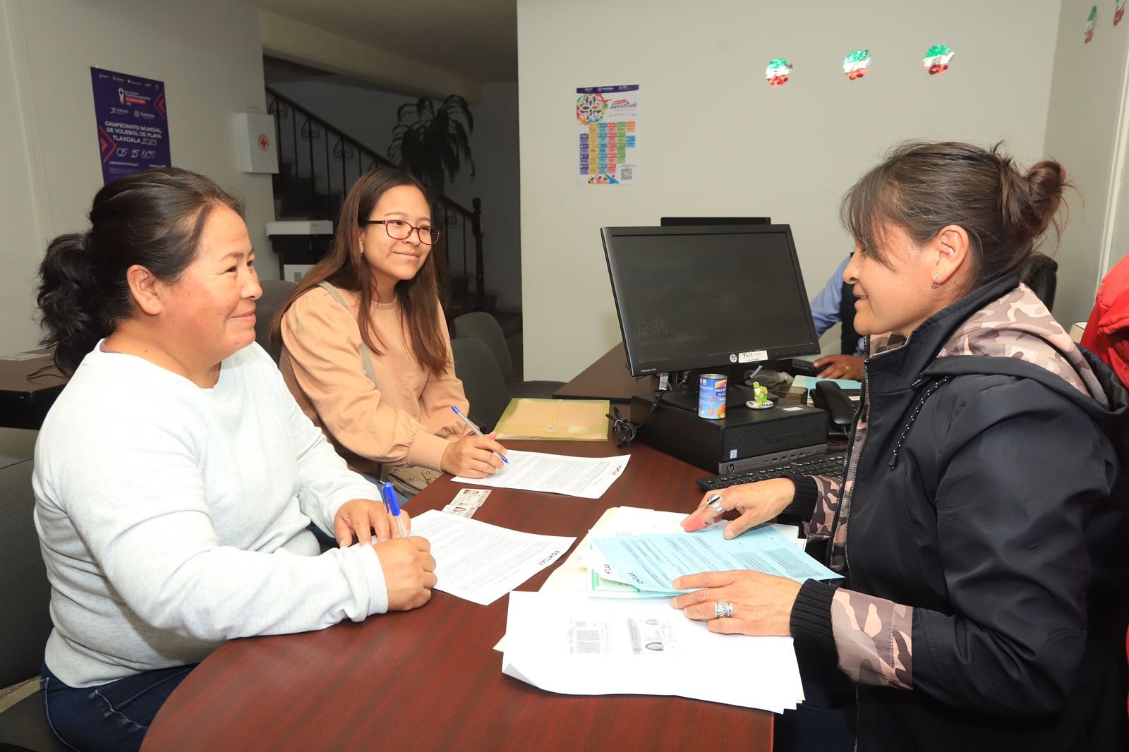 ENTREGA FOMTLAX “CRÉDITOS PARA UNIDADES PRODUCTIVAS” CON UNA INVERSIÓN DE 831 MIL PESOS