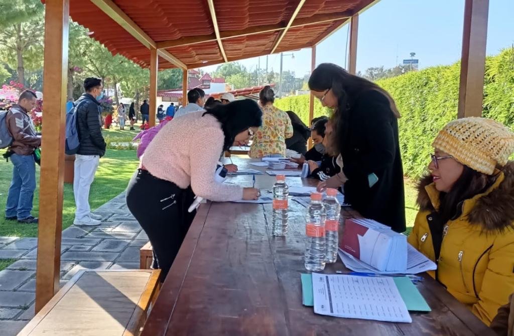 GOBIERNO CUMPLE CON ESTABILIDAD LABORAL DE LOS TRABAJADORES DE SALUD
