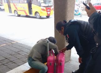 Sospechosa agrede a personas con objeto punzocortante en la colonia Huexotitla de Puebla