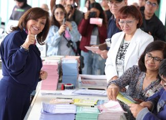 VOTA GOBERNADORA Y LLAMA A CIUDADANOS A PARTICIPAR EN EL PROCESO PARA ELEGIR AL PODER JUDICIAL
