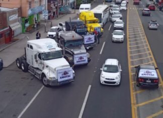 GOBIERNO DEL ESTADO LLAMA A RESPETAR LOS ACUERDOS CON LA FEDERACIÓN ANTE BLOQUEO PARCIAL EN LA CARRETERA MÉXICO-VERACRUZ