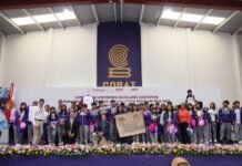 ENTREGA GOBERNADORA 40 MIL UNIFORMES GRATUITOS A ESTUDIANTES DE TLAXCALA